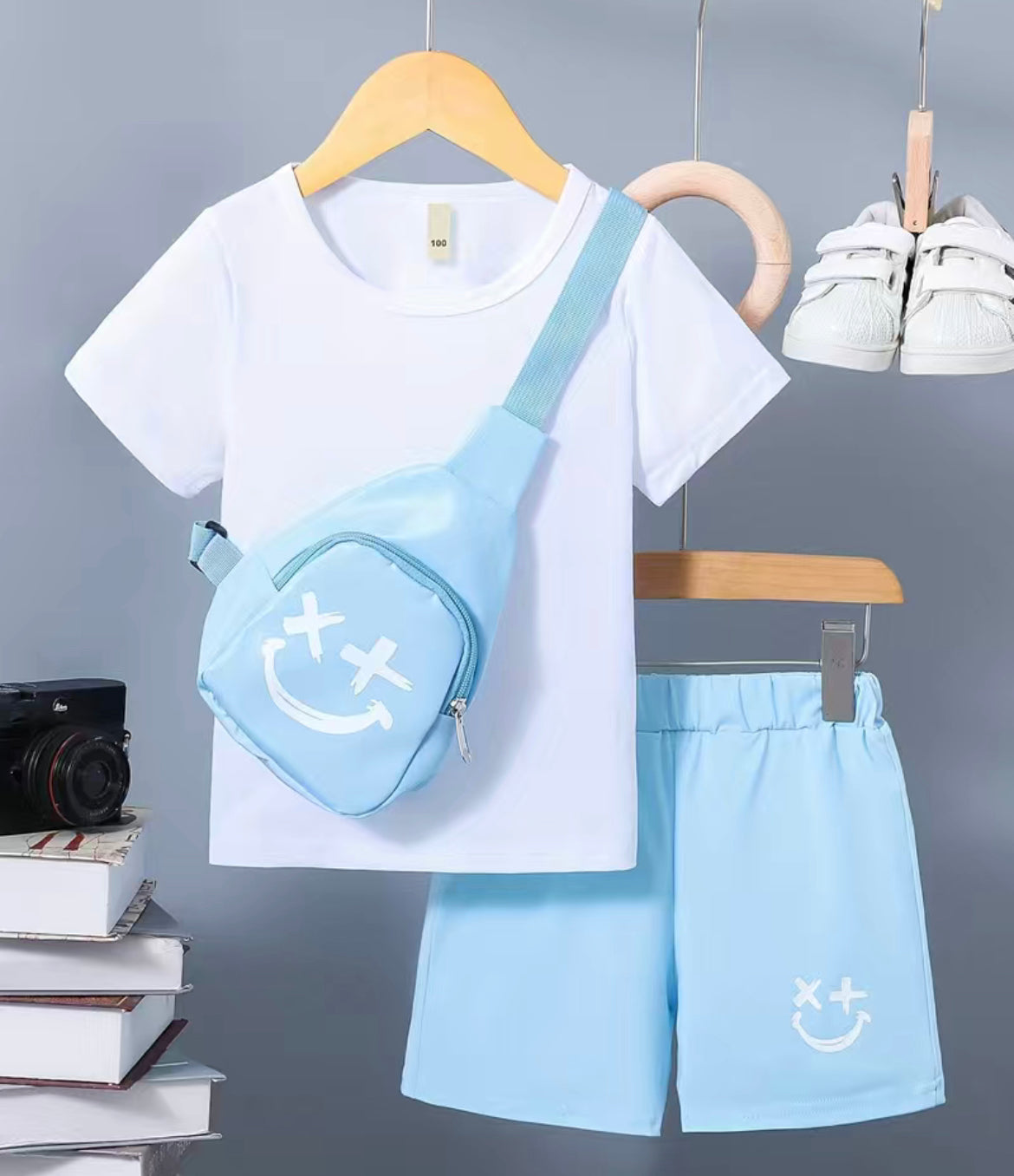 3pcs Boys Casual Solid Short Sleeve T-Shirt & Smile Face Print Shorts & Crossbody bag Set